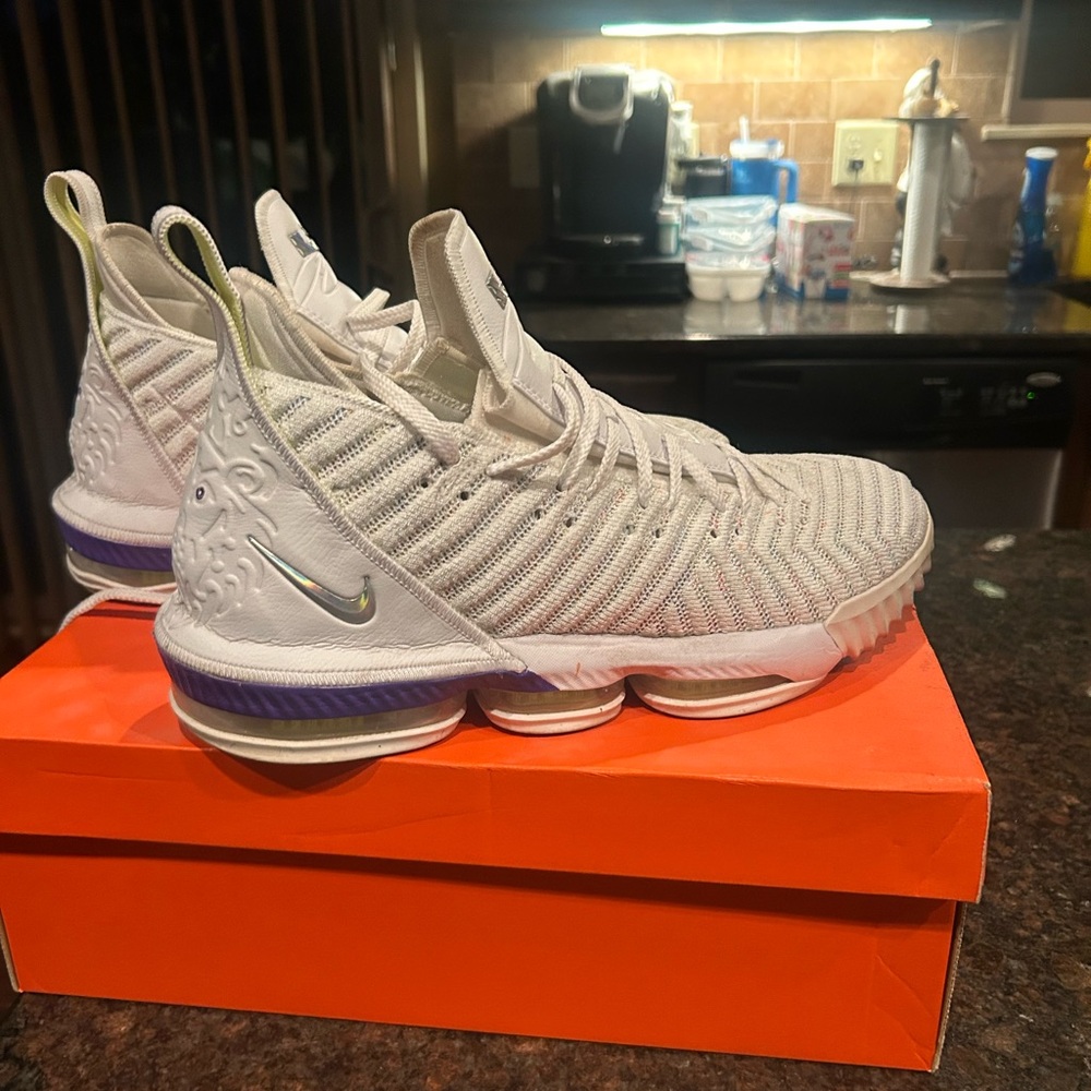 Nike LeBron’s White and Purple Athletic Shoes